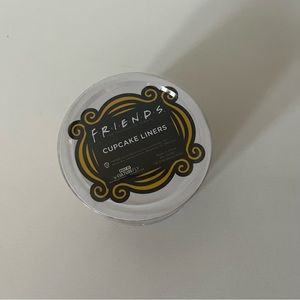 NWT Friends TV Show Thanksgiving Themed Cupcake Liners